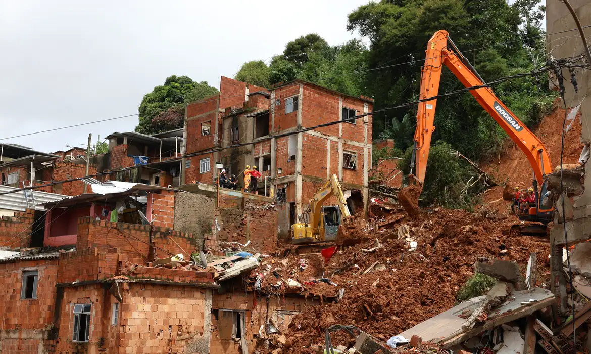 Juiz de Fora: para sobreviventes, sistemas de alertas não funcionaram